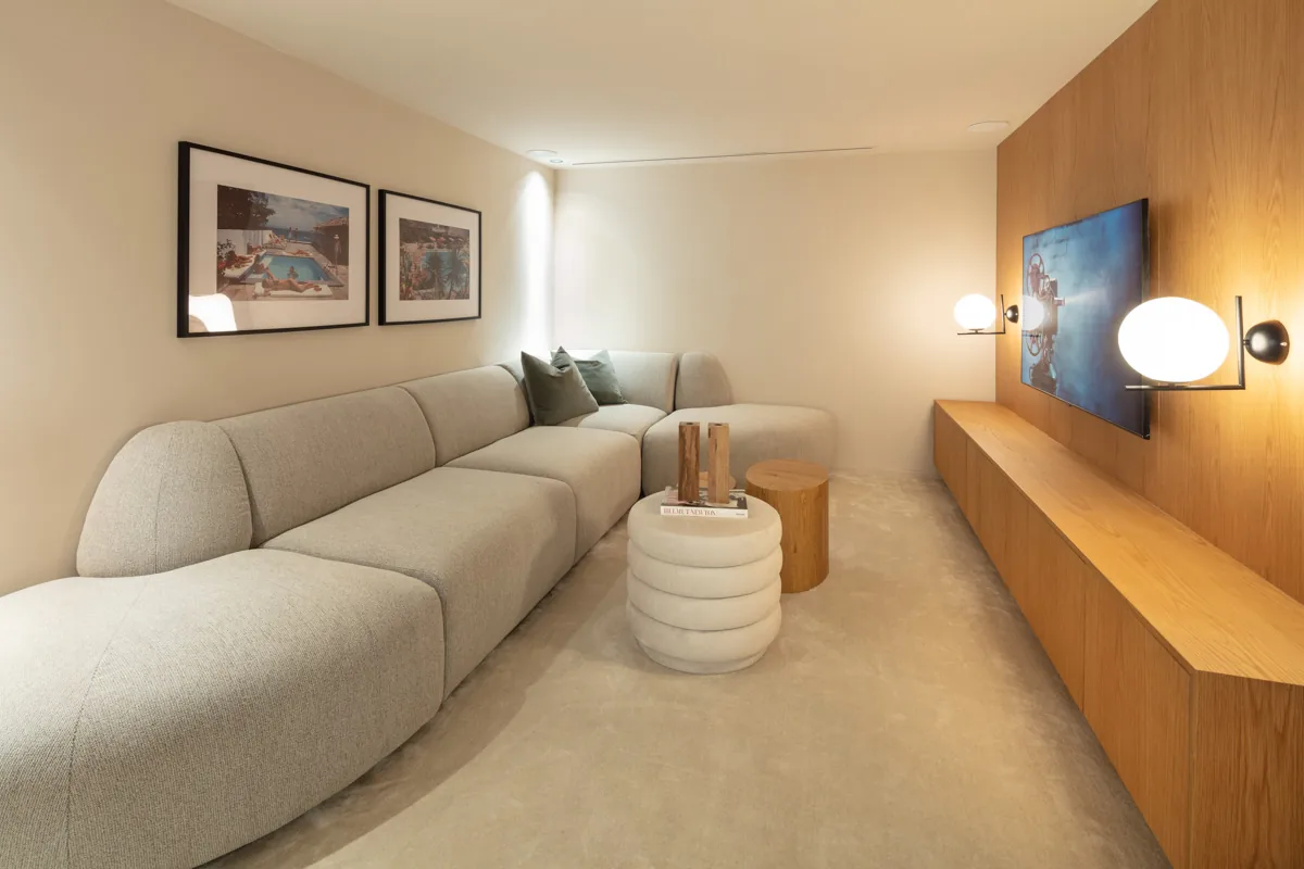 4-bedroom villa in Nueva Andalucía with private pool and private garden — image 53