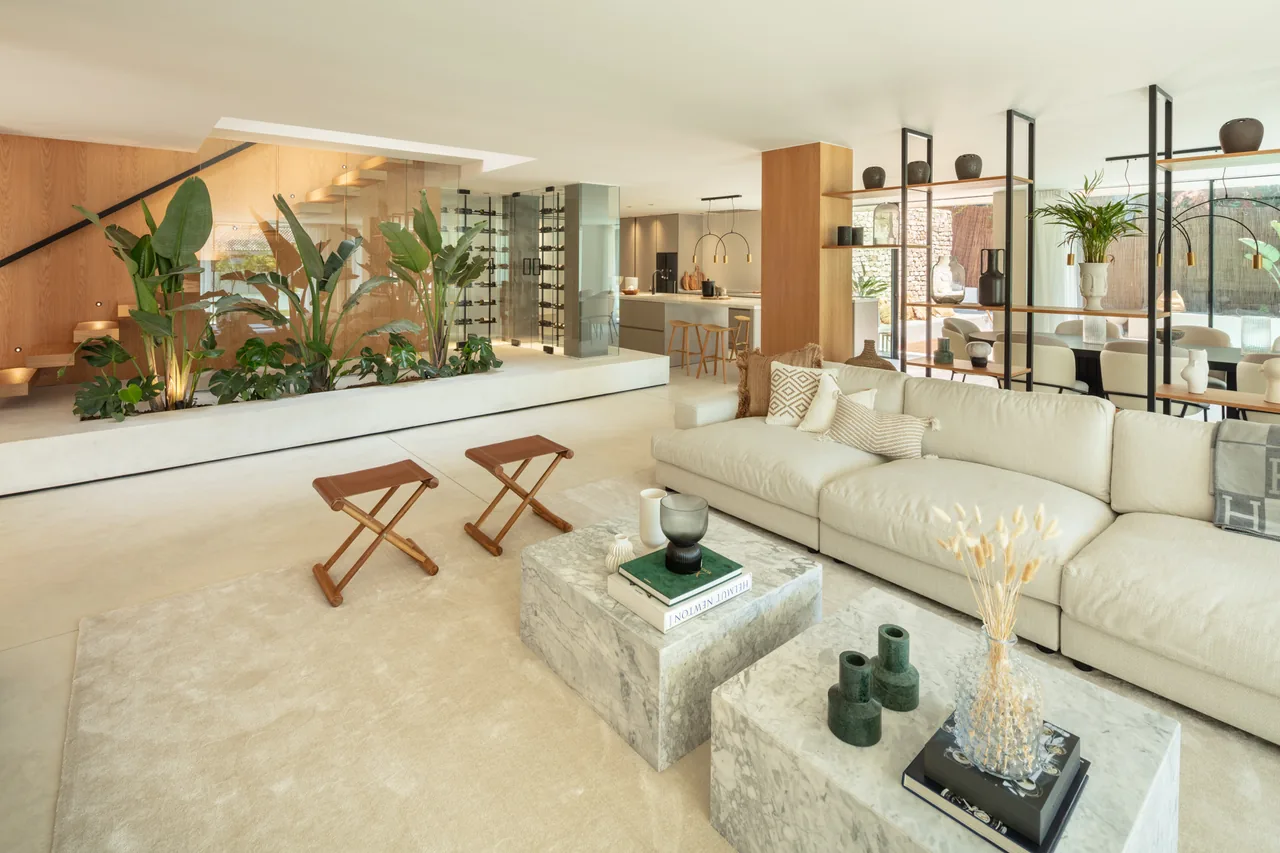 4-bedroom villa in Nueva Andalucía with private pool and private garden — image 93
