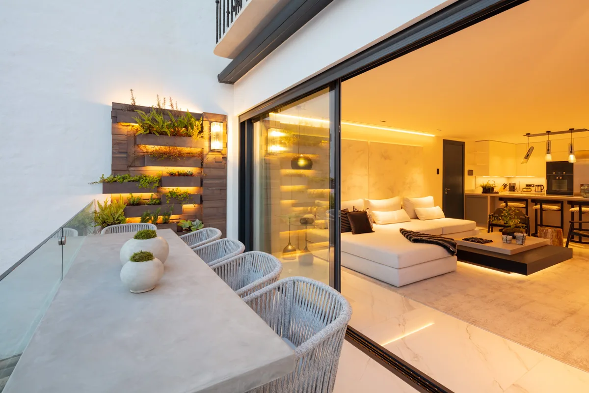3-bedroom apartment in Marbella - Puerto Banus — image 37