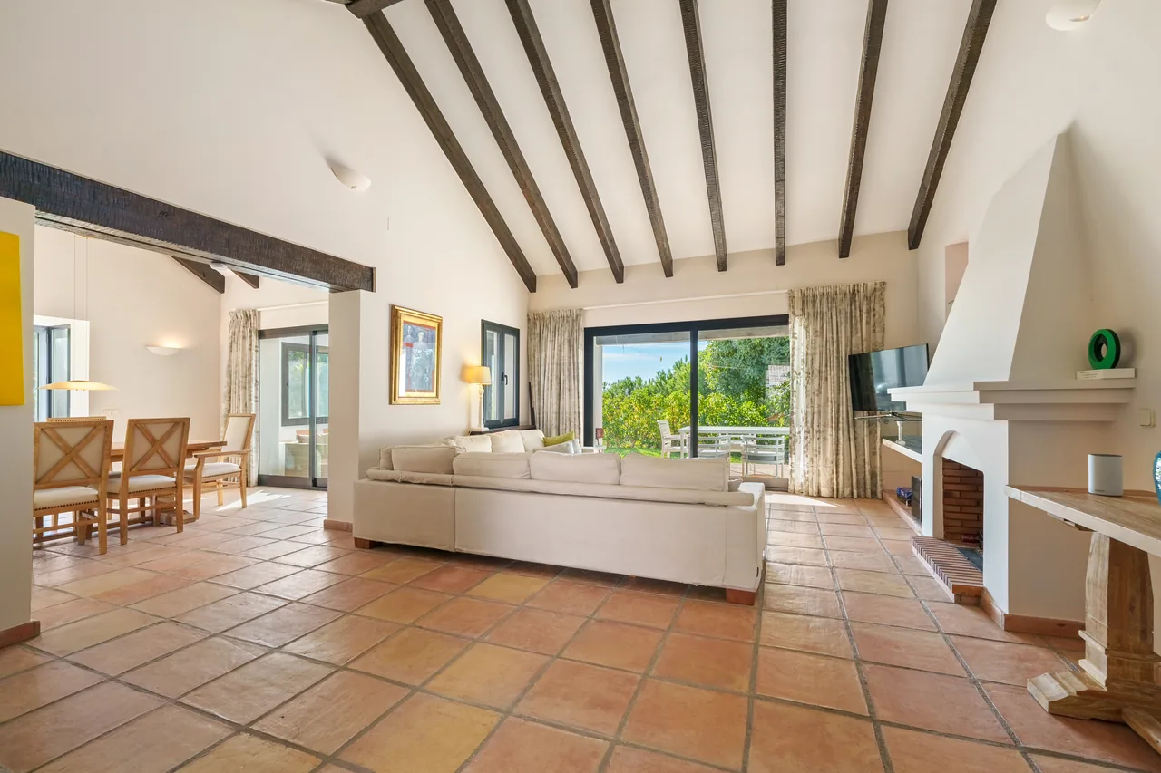 9-bedroom villa in Puerto del Almendro with private pool and private garden — image 14