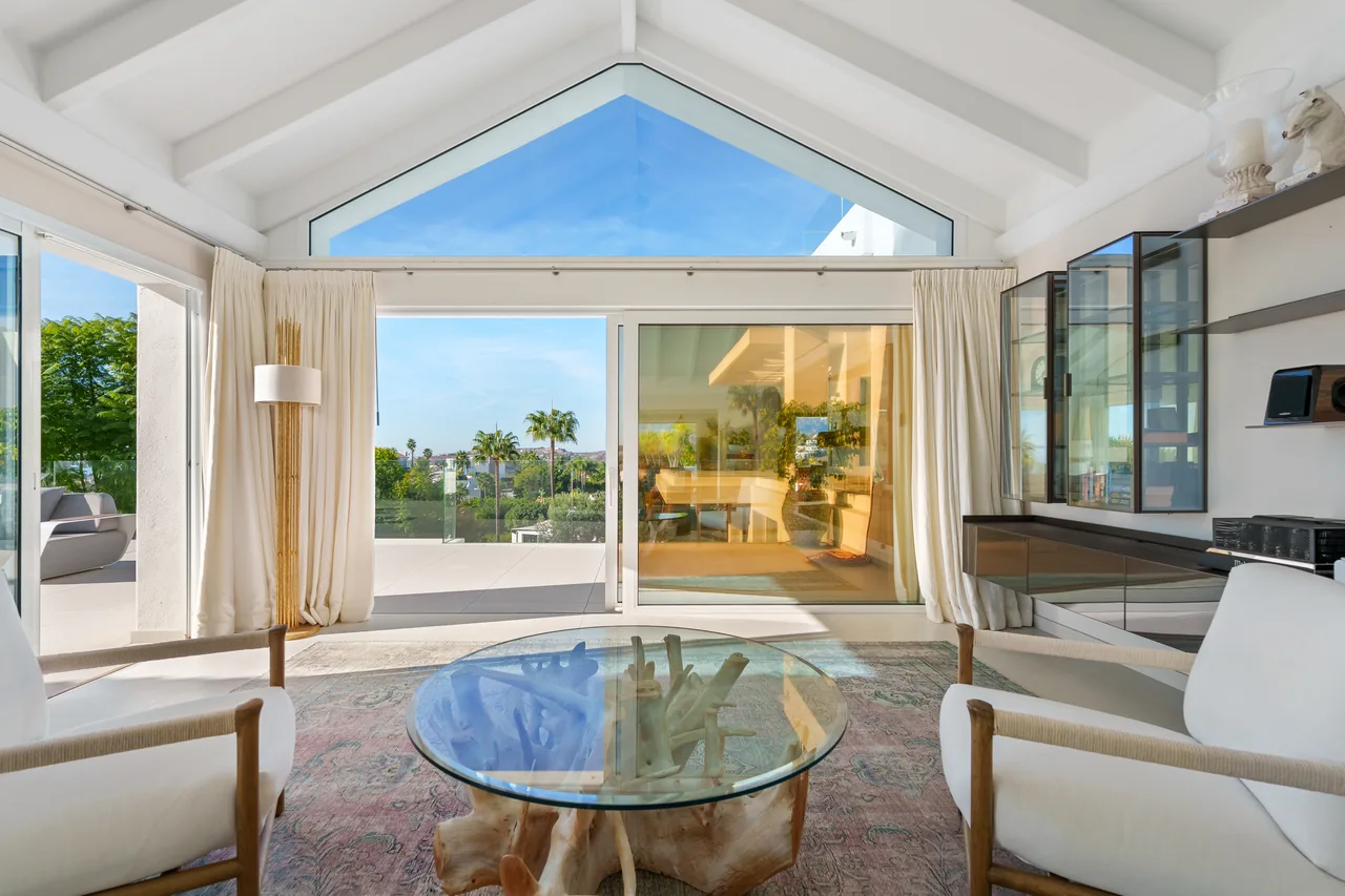 9-bedroom villa in Puerto del Almendro with private pool and private garden — image 32
