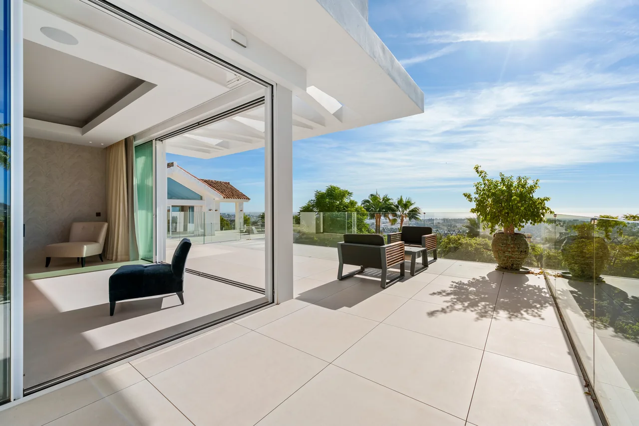 9-bedroom villa in Puerto del Almendro with private pool and private garden — image 38