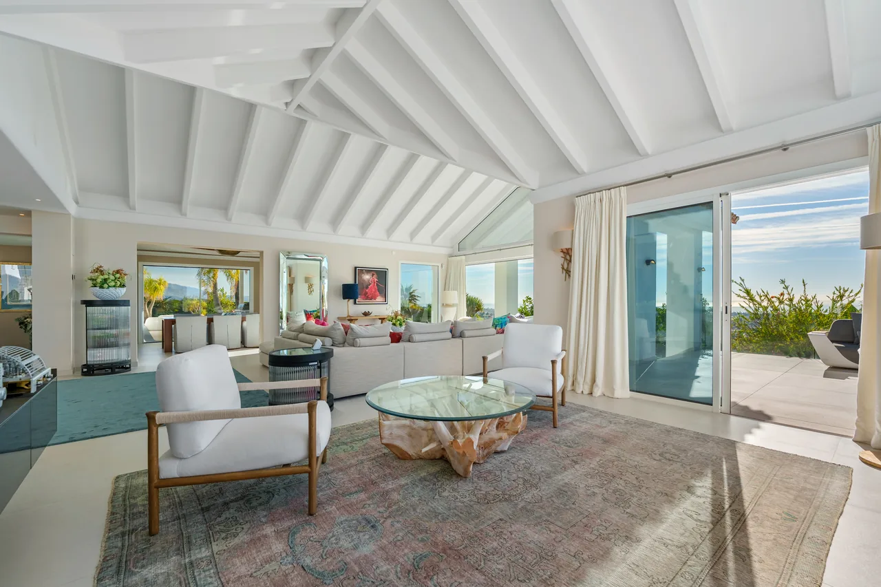 9-bedroom villa in Puerto del Almendro with private pool and private garden — image 43