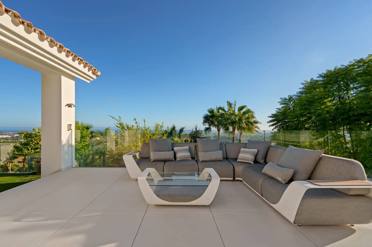 9-bedroom villa in Puerto del Almendro with private pool and private garden — image 65