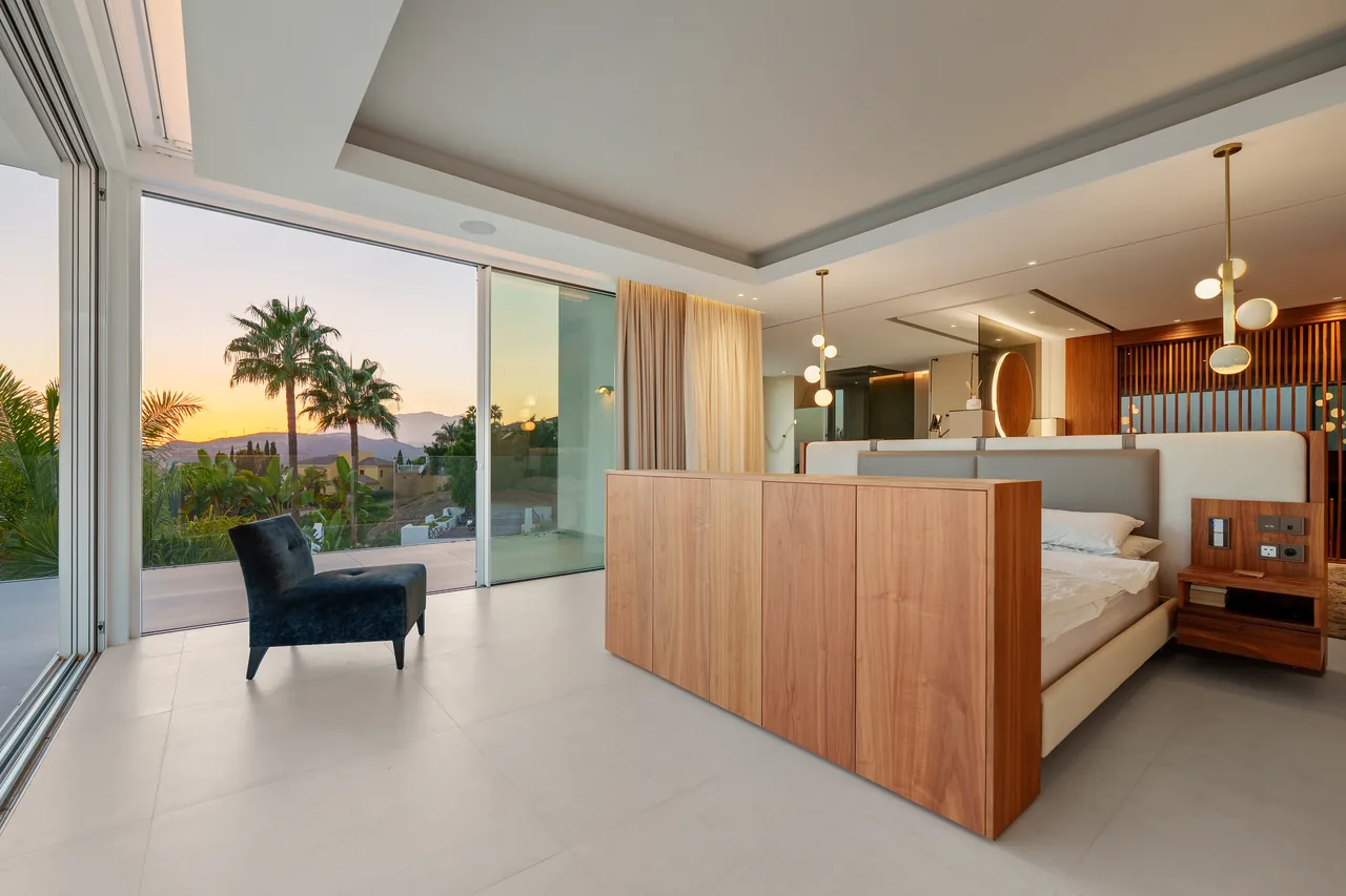 9-bedroom villa in Puerto del Almendro with private pool and private garden — image 68