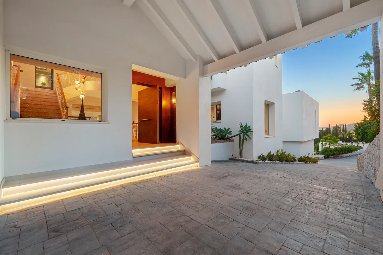 9-bedroom villa in Puerto del Almendro with private pool and private garden — image 72