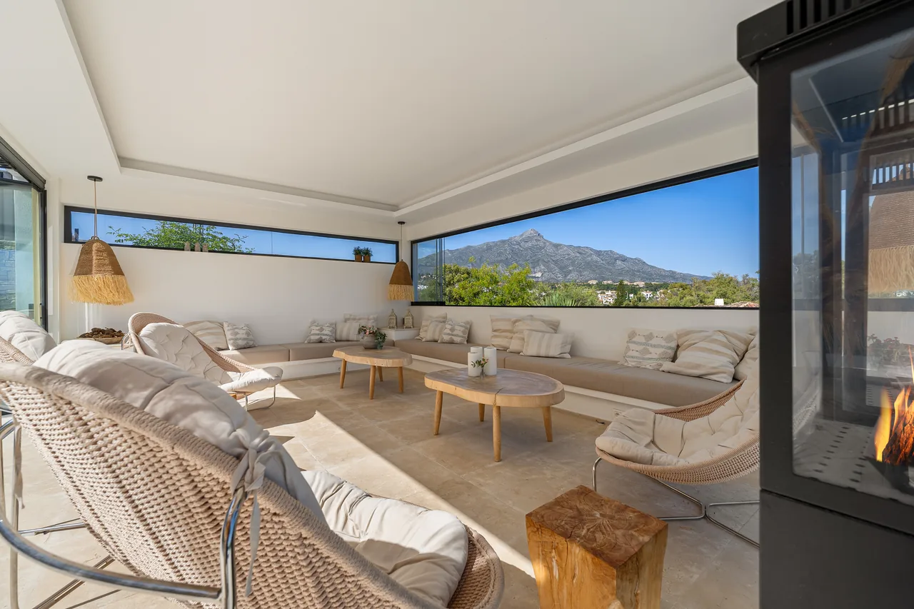 7-bedroom villa in La Cerquilla with private pool and private garden — image 18