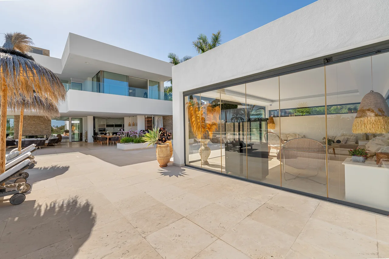 7-bedroom villa in La Cerquilla with private pool and private garden — image 19