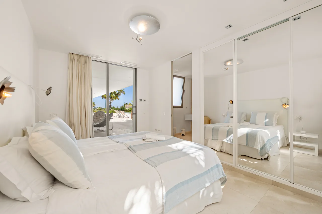 7-bedroom villa in La Cerquilla with private pool and private garden — image 26