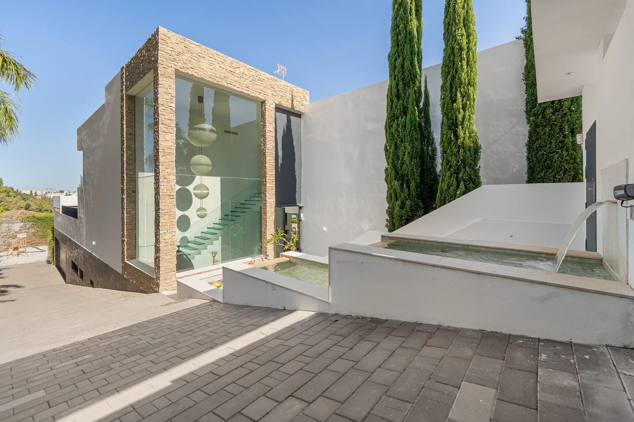 7-bedroom villa in La Cerquilla with private pool and private garden — image 29