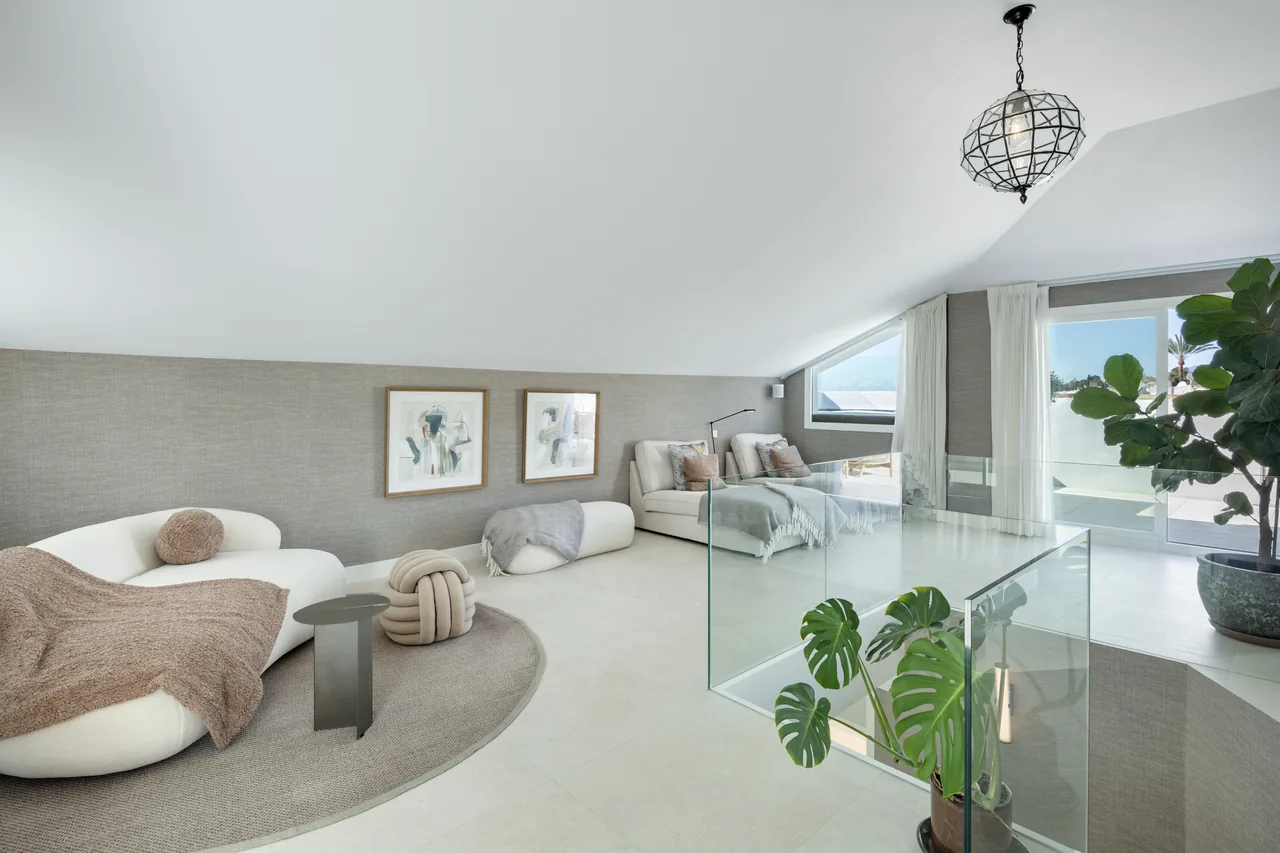 5-bedroom apartment in Costa Nagüeles II — image 7