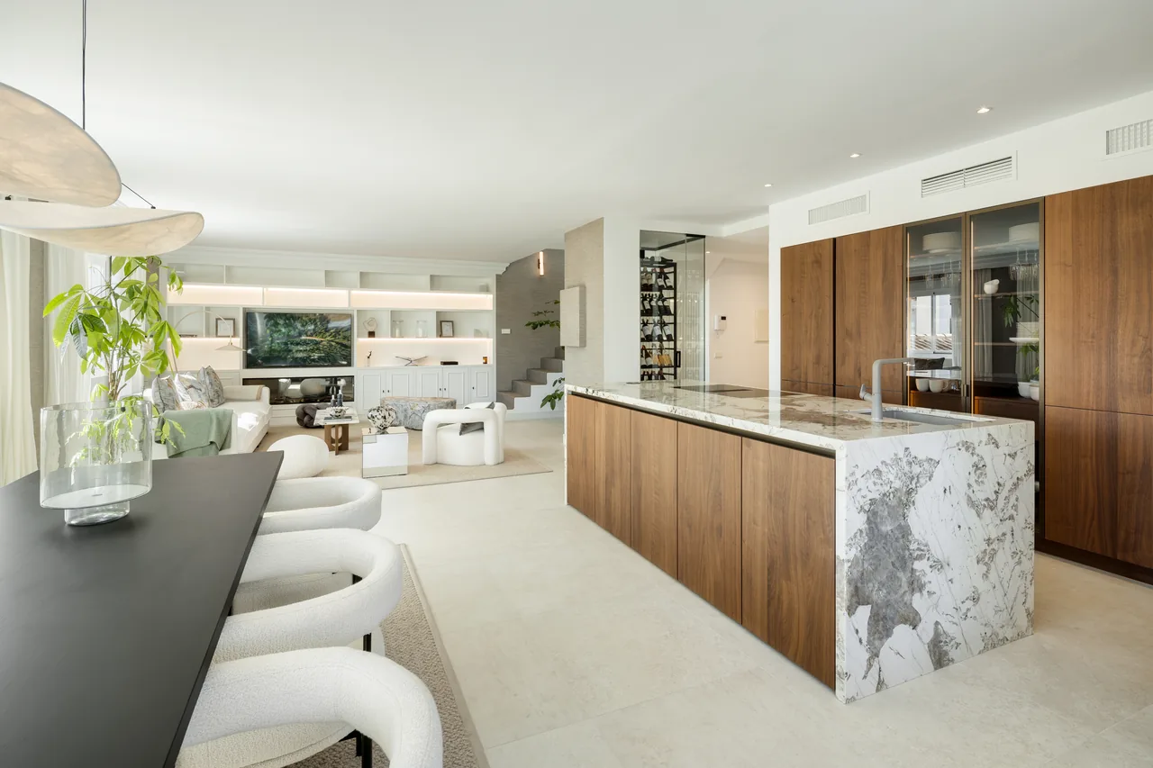 5-bedroom apartment in Costa Nagüeles II — image 18