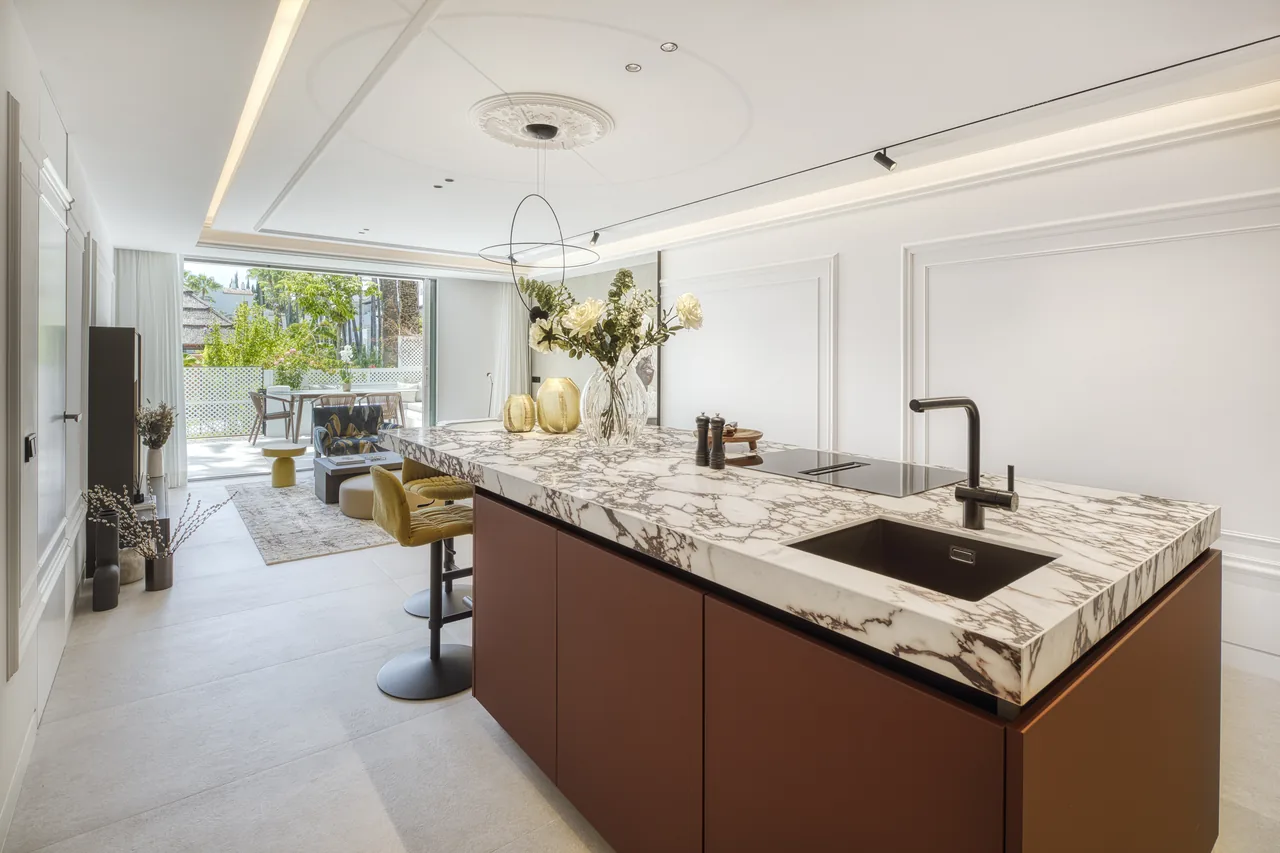 3-bedroom apartment in Nueva Andalucía — image 14