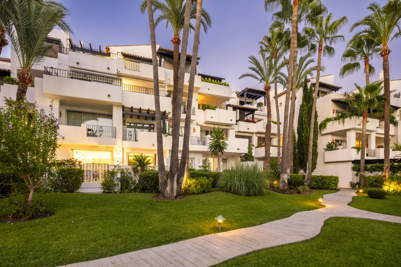 3-bedroom apartment in Nueva Andalucía — image 19