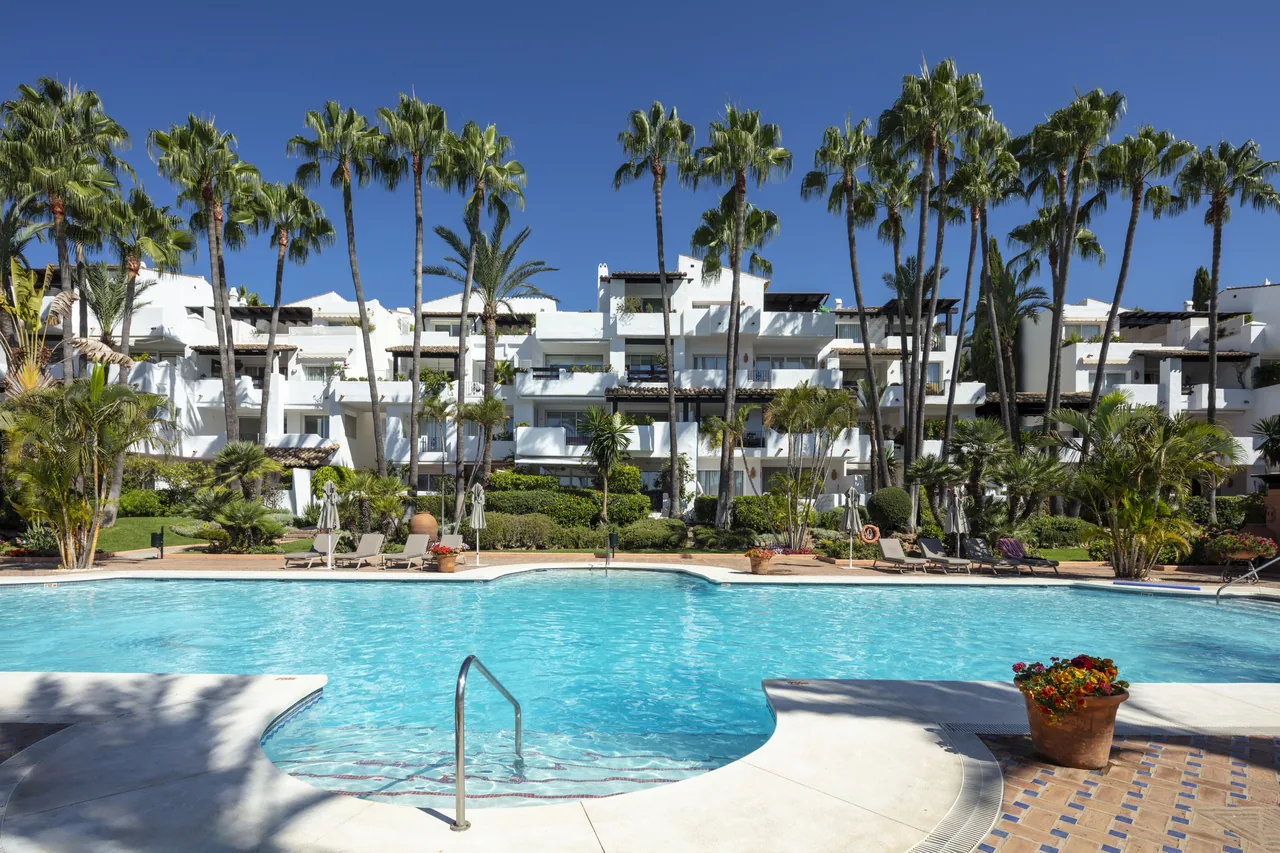 3-bedroom apartment in Nueva Andalucía — image 49