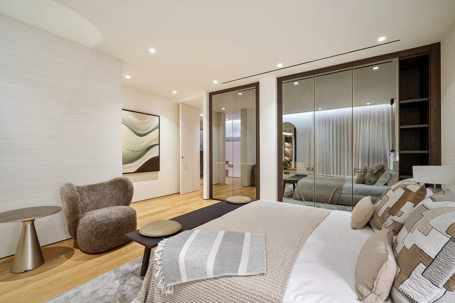 5-bedroom duplex apartment in Marbella Golden Mile with private garden and gated community — image 21