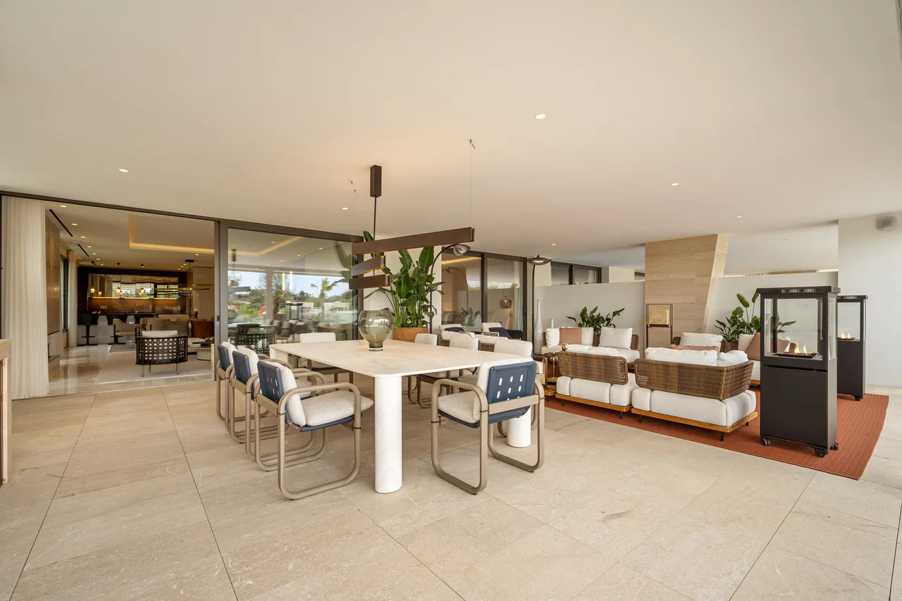 5-bedroom duplex apartment in Marbella Golden Mile with private garden and gated community