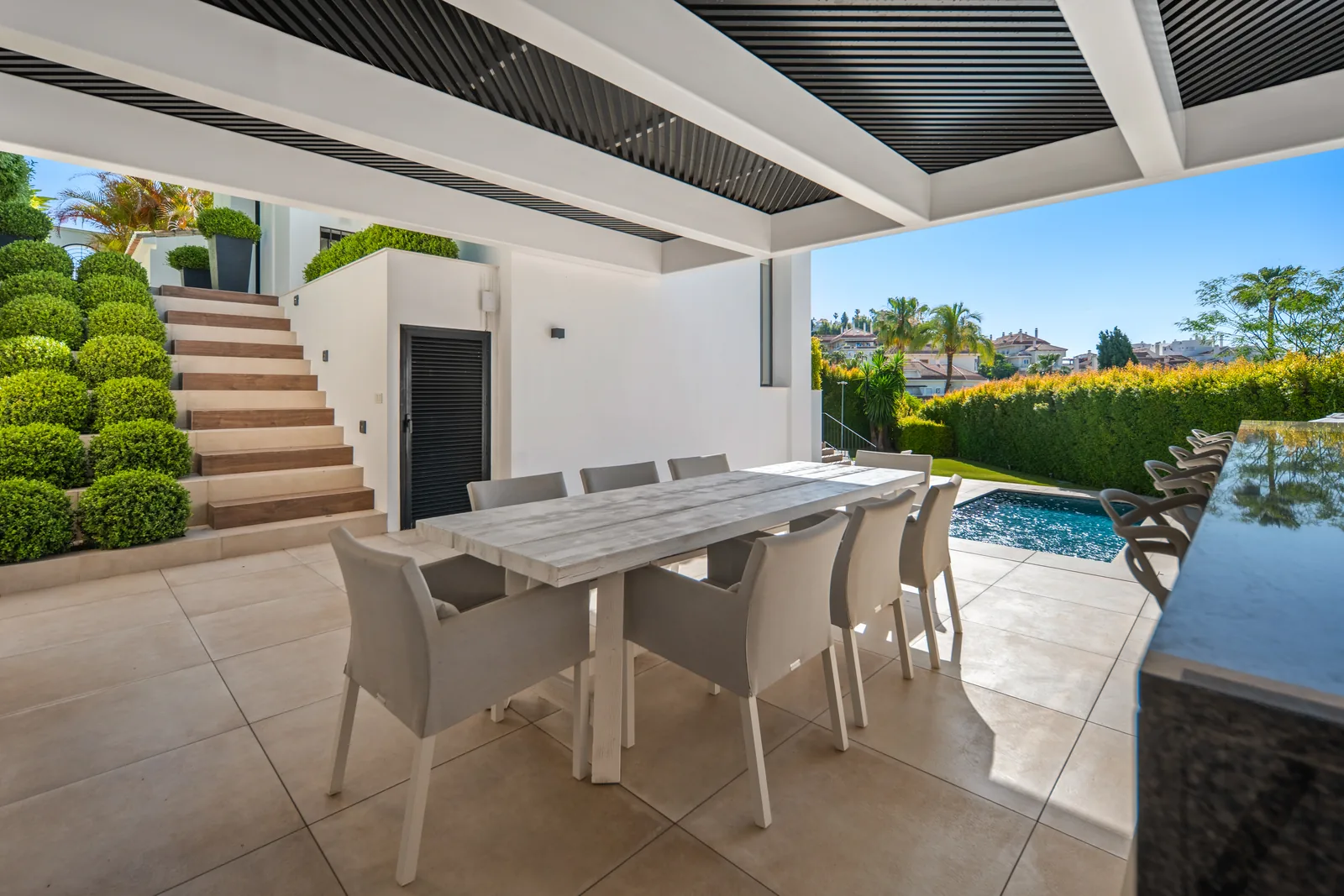 Hill Club 36, five-bedroom villa in Nueva Andalucía - image 12
