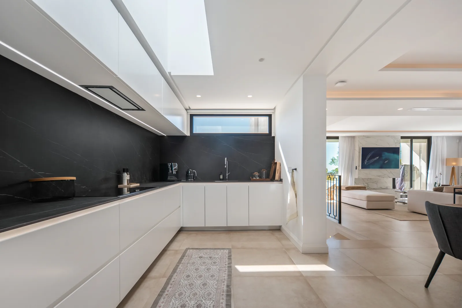 Hill Club 36, five-bedroom villa in Nueva Andalucía - image 31
