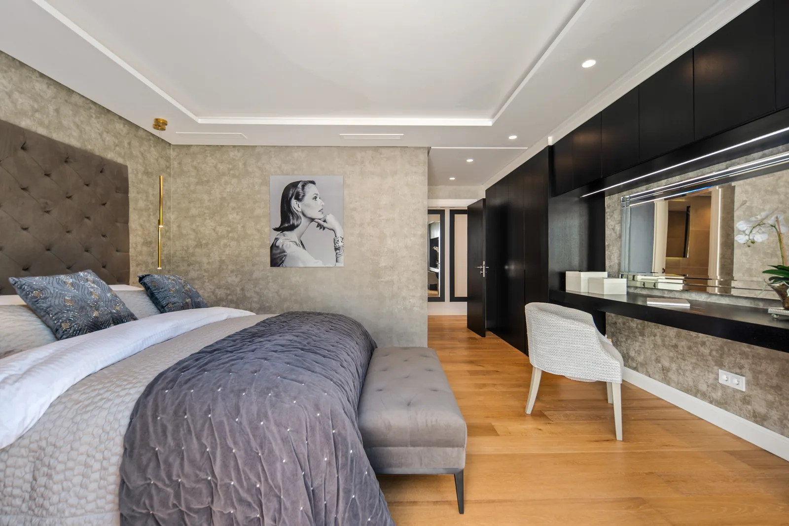 Hill Club 36, five-bedroom villa in Nueva Andalucía - image 43