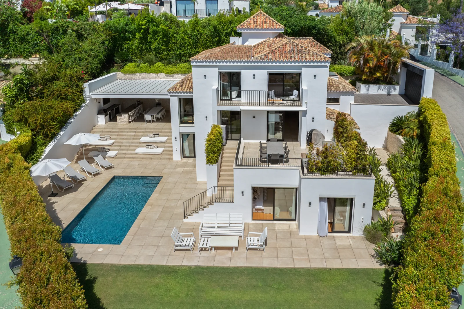 Hill Club 36, five-bedroom villa in Nueva Andalucía - image 55