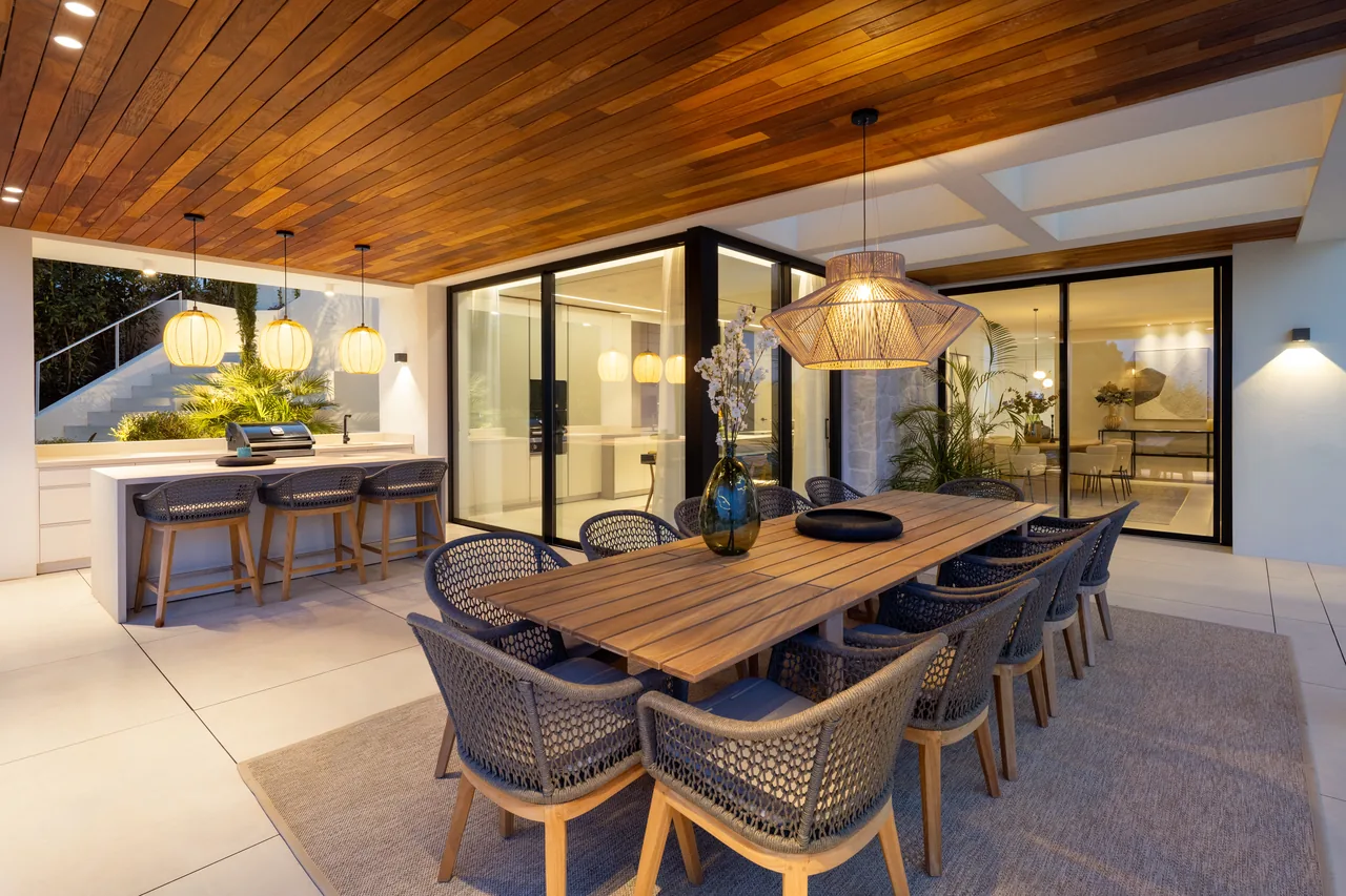 6-bedroom villa in Lomas de La Quinta with private pool and private garden — image 29