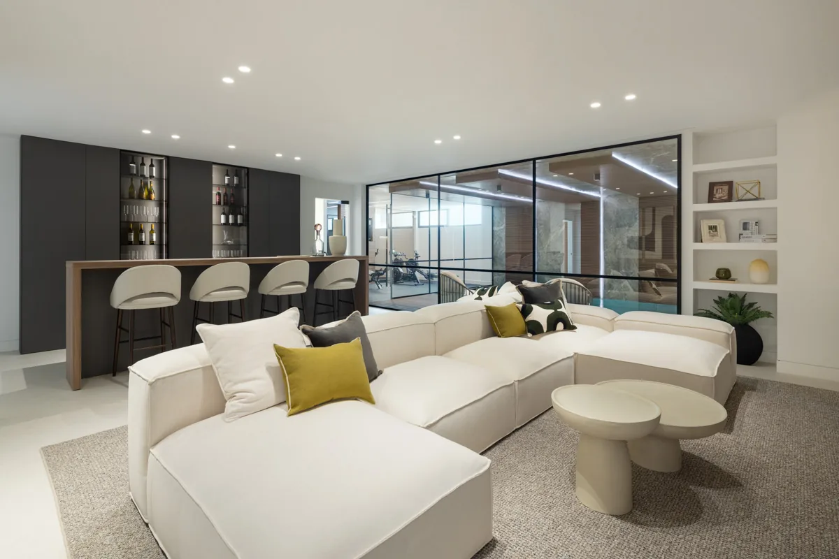 6-bedroom villa in Lomas de La Quinta with private pool and private garden — image 59