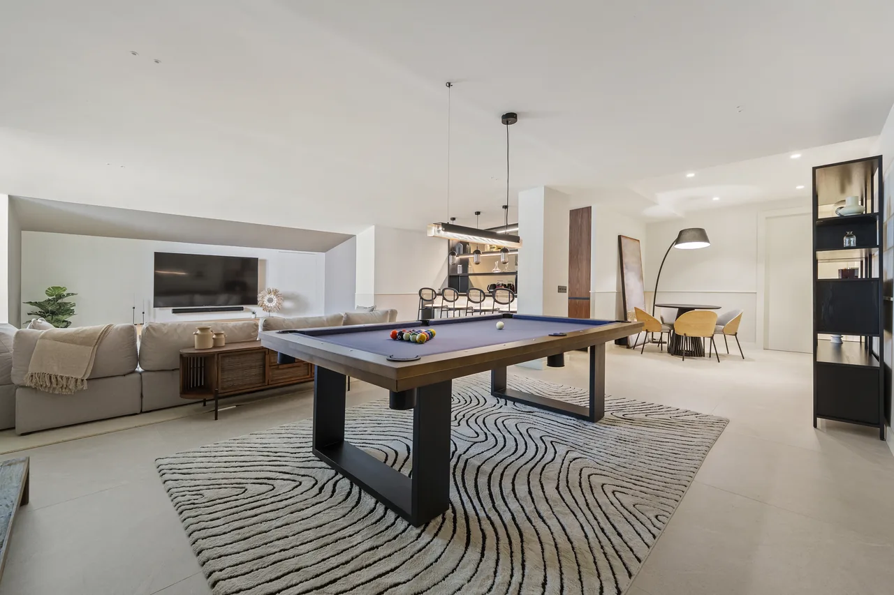 5-bedroom villa in Las Chapas with private pool and private garden — image 6
