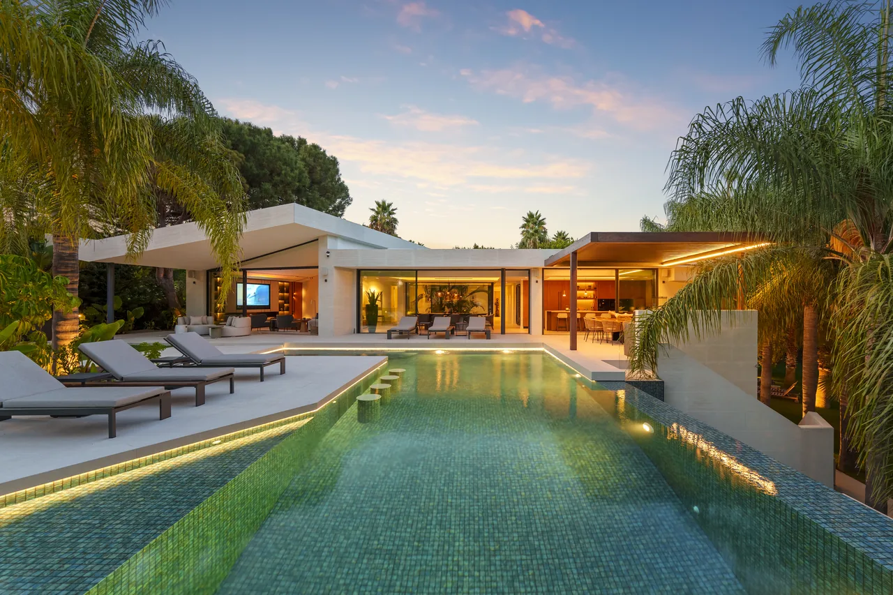 5-bedroom villa in Las Chapas with private pool and private garden — image 30