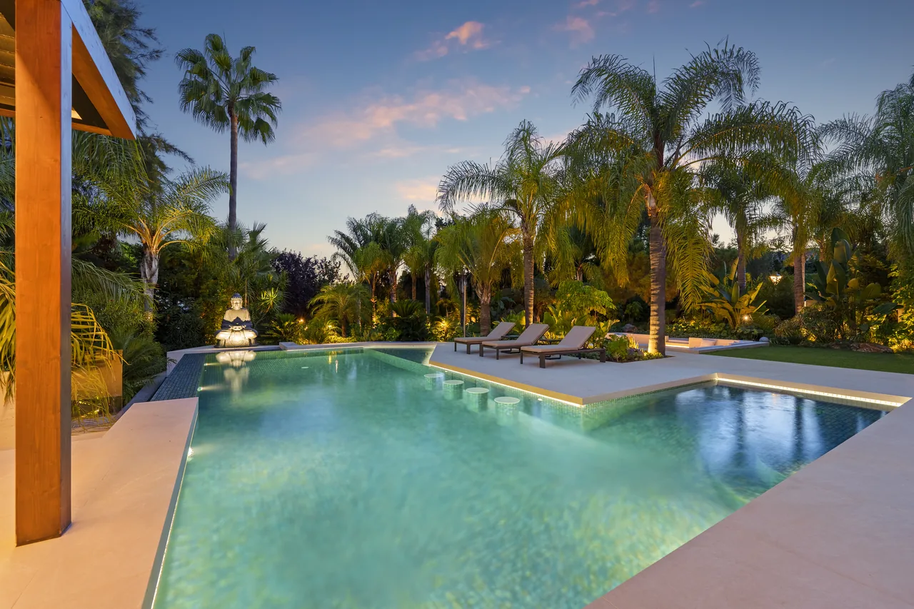 5-bedroom villa in Las Chapas with private pool and private garden — image 34