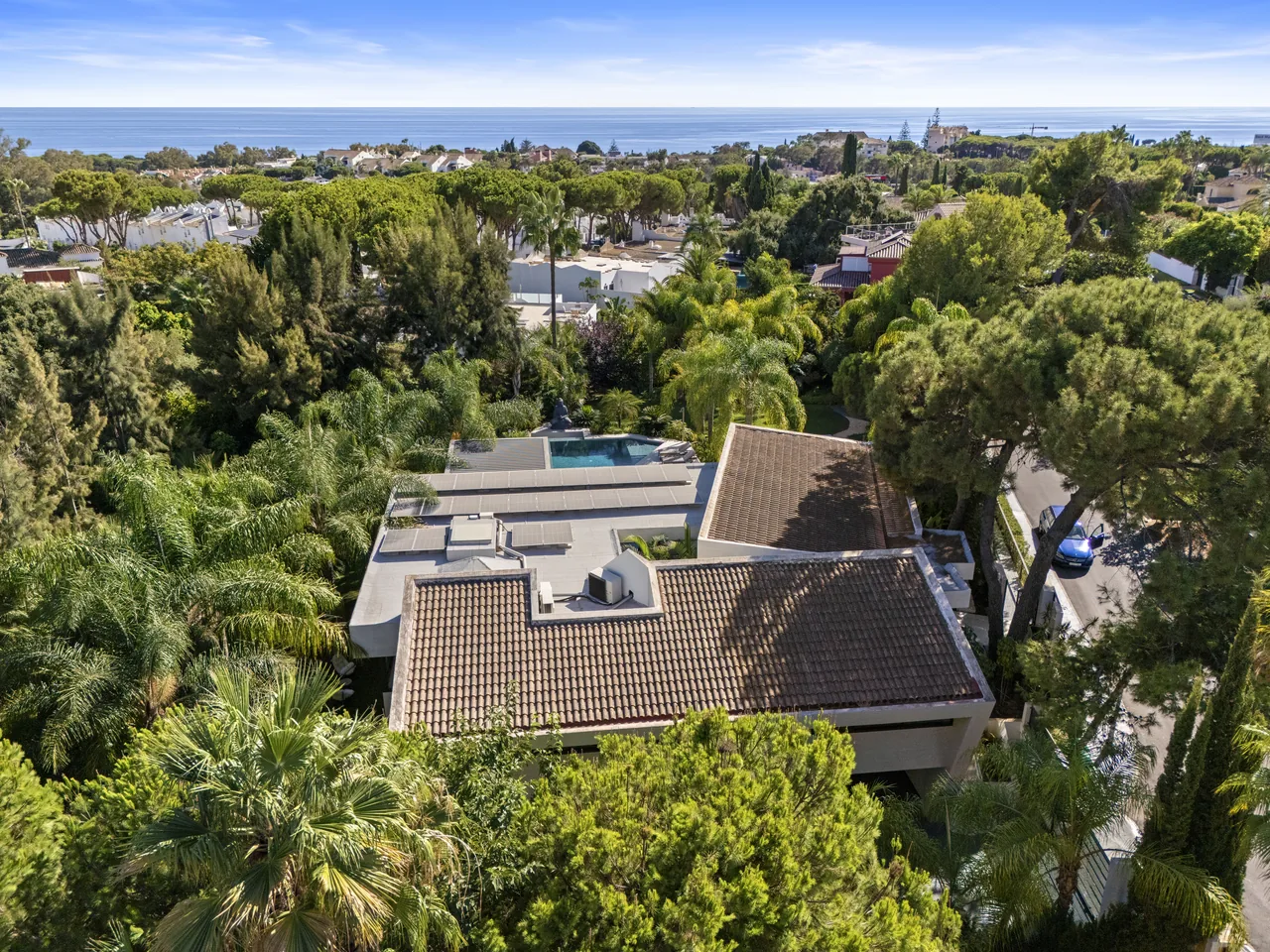 5-bedroom villa in Las Chapas with private pool and private garden — image 40