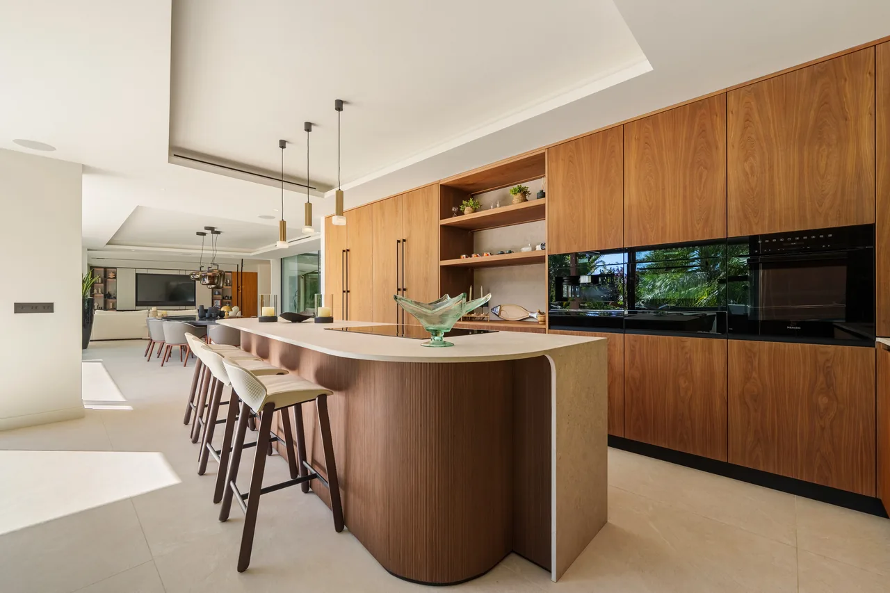 5-bedroom villa in Las Chapas with private pool and private garden — image 68