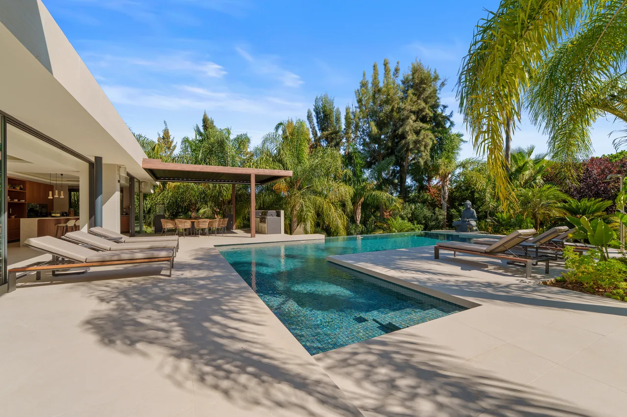 5-bedroom villa in Las Chapas with private pool and private garden — image 73