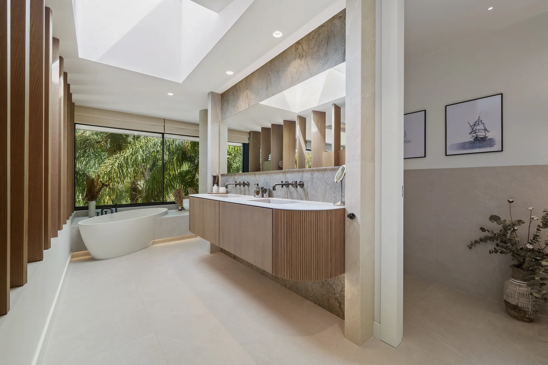 5-bedroom villa in Las Chapas with private pool and private garden — image 79