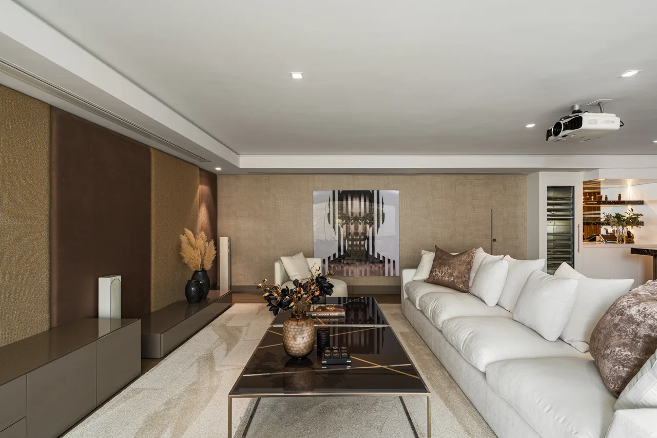 4-bedroom semi-detached villa in Puente Romano with private pool and private garden — image 23