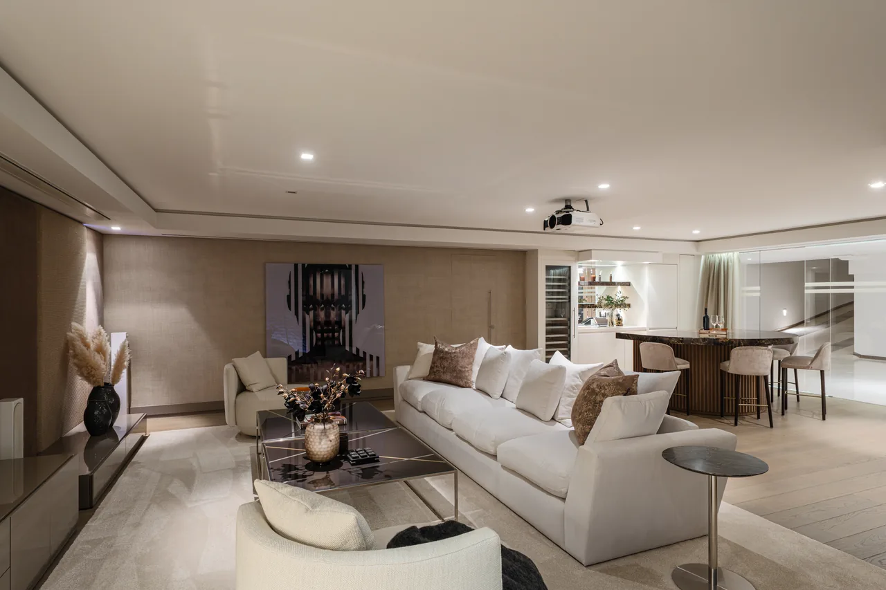 4-bedroom semi-detached villa in Puente Romano with private pool and private garden — image 25