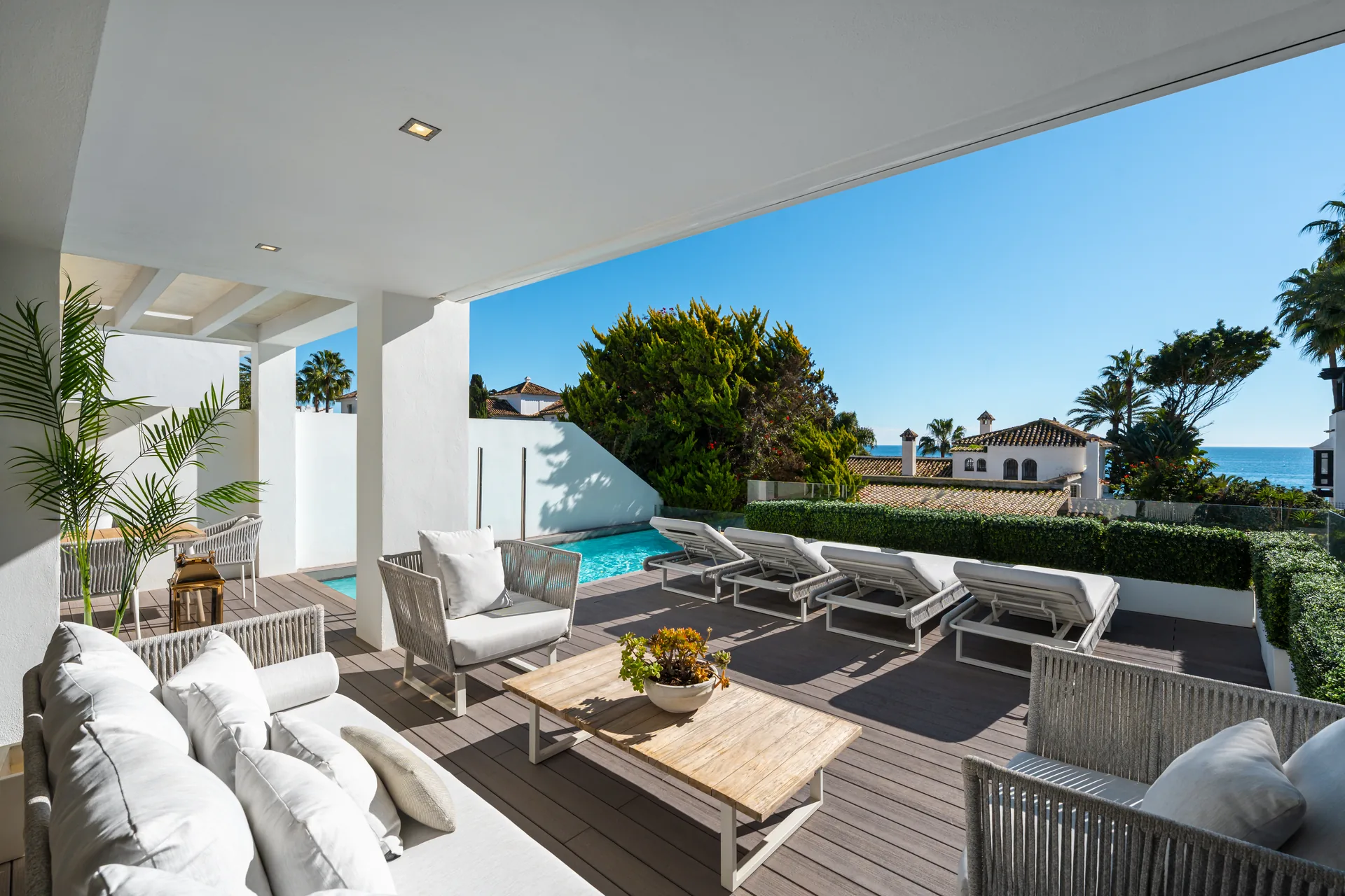 4-bedroom semi-detached villa in Puente Romano with private pool and private garden — image 34