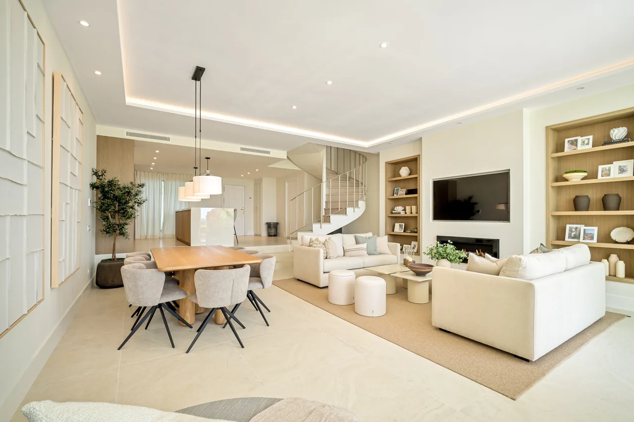 4-bedroom townhouse in La Quinta with private garden — image 33