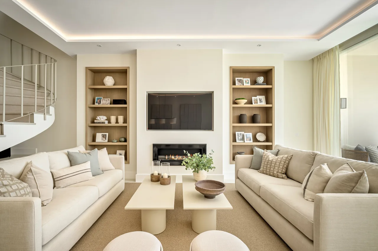 4-bedroom townhouse in La Quinta with private garden — image 34