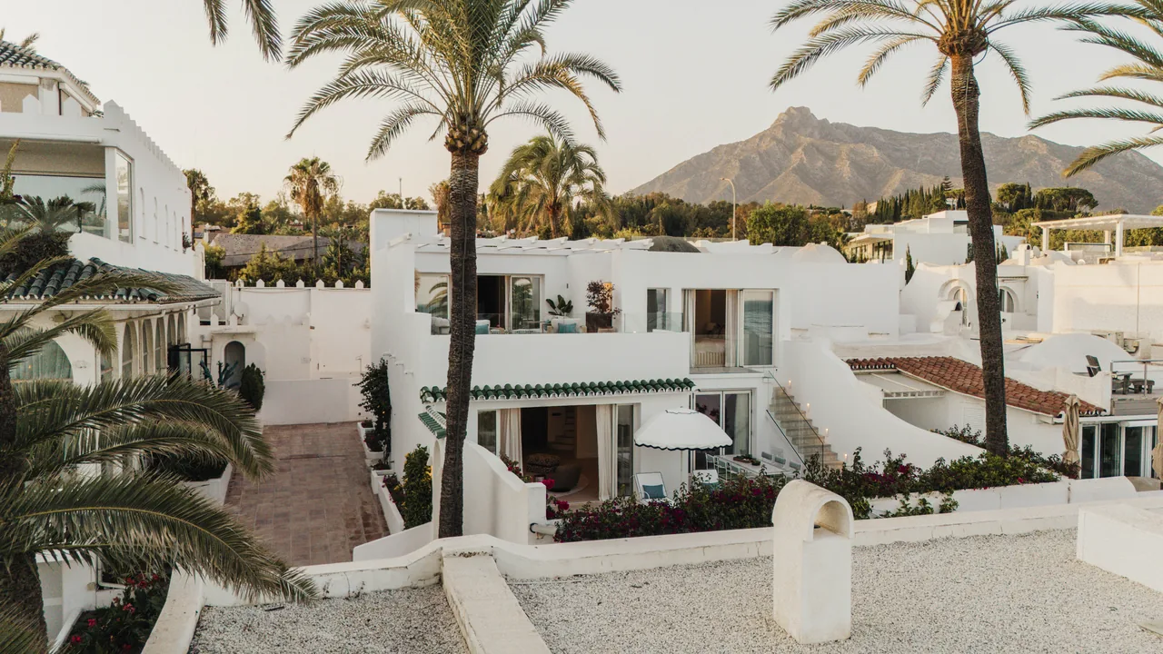 3-bedroom property in Marbella Golden Mile with private pool — image 38