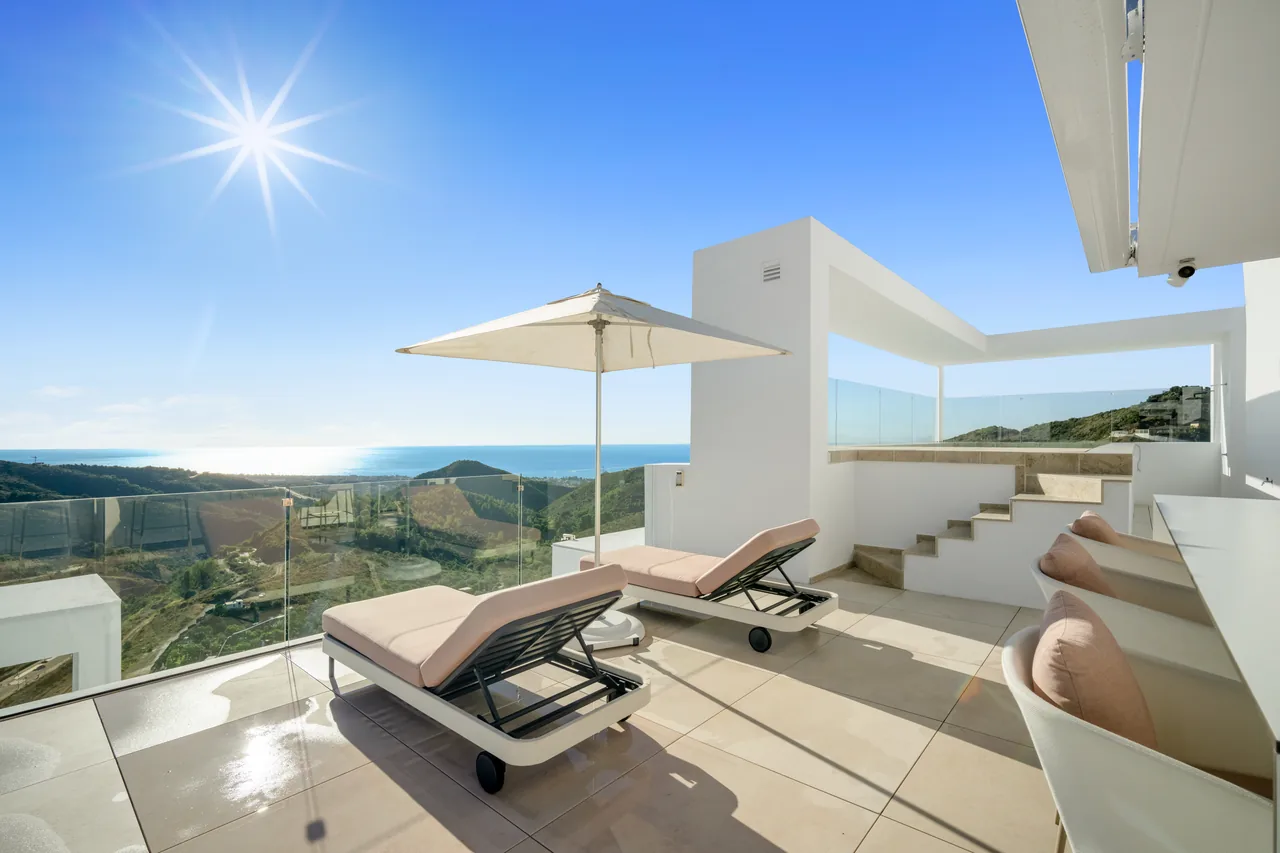 3-bedroom penthouse in Palo Alto with private pool and gated community — image 38