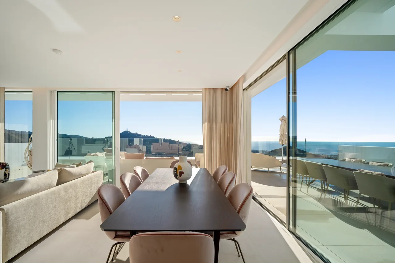 3-bedroom penthouse in Palo Alto with private pool and gated community — image 44