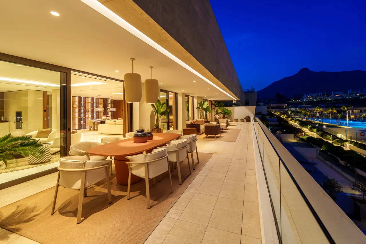 4-bedroom duplex apartment in Epic Marbella with private pool and private garden — image 6