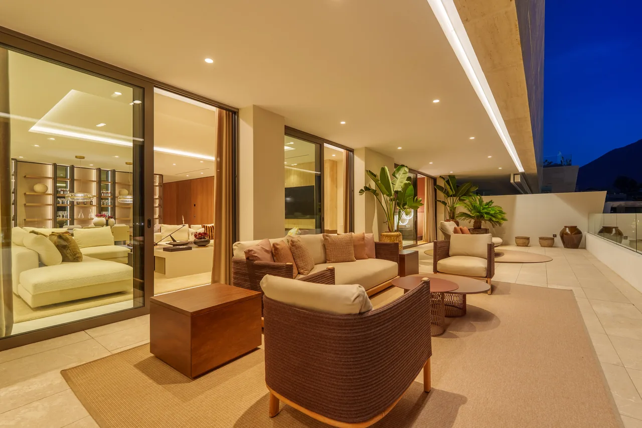 4-bedroom duplex apartment in Epic Marbella with private pool and private garden — image 8