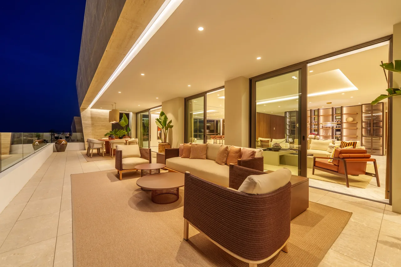 4-bedroom duplex apartment in Epic Marbella with private pool and private garden — image 9