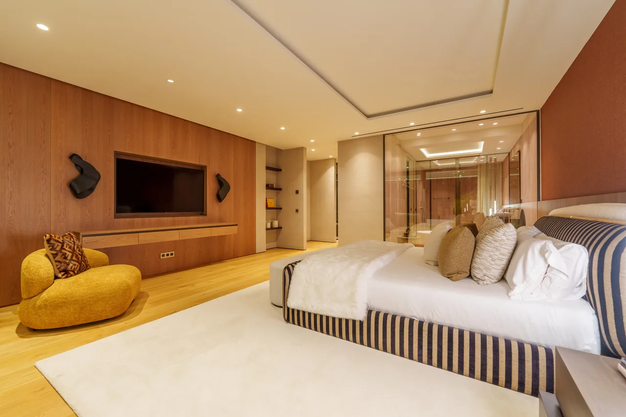 4-bedroom duplex apartment in Epic Marbella with private pool and private garden — image 11