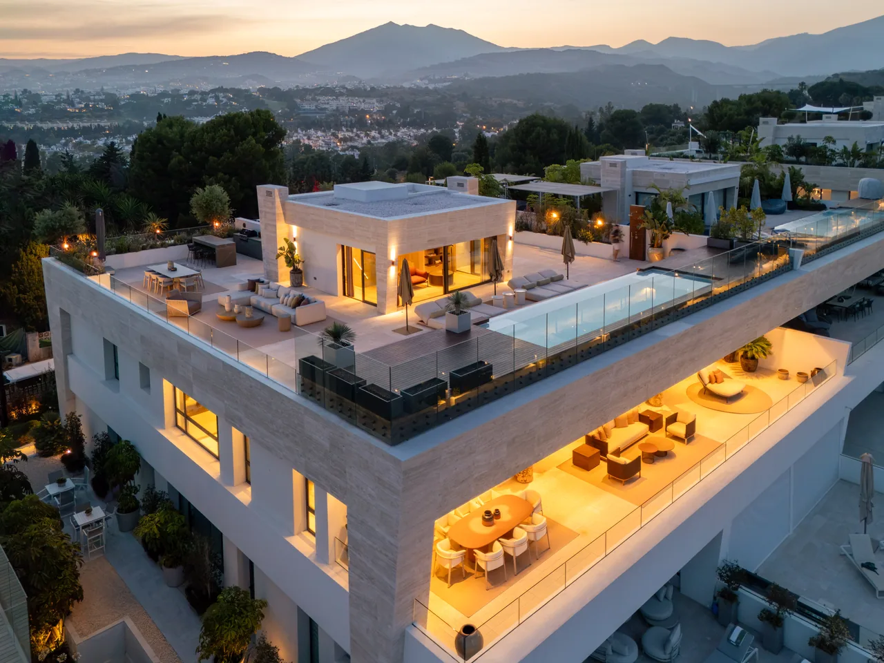4-bedroom duplex apartment in Epic Marbella with private pool and private garden — image 25