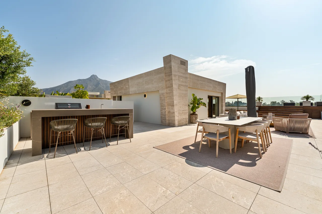 4-bedroom duplex apartment in Epic Marbella with private pool and private garden — image 57