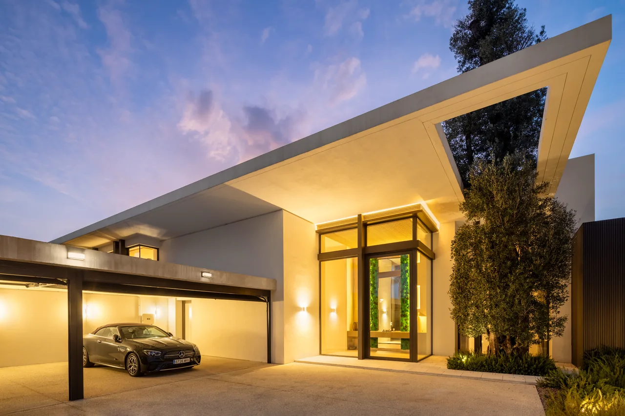 6-bedroom villa in La Quinta with private pool and private garden — image 37
