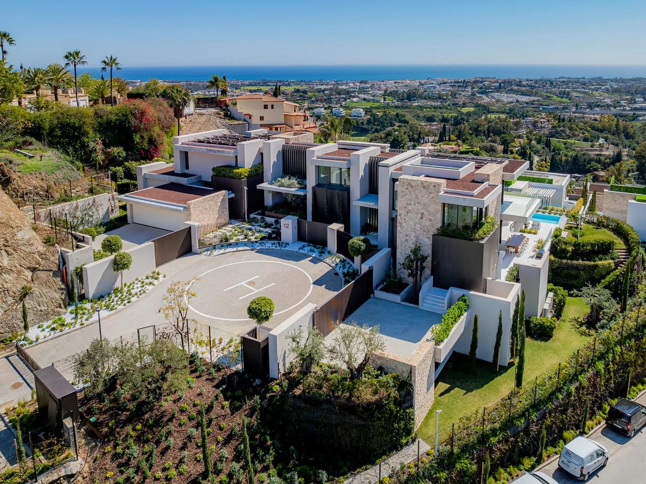 8-bedroom villa in La Quinta with private pool and private garden